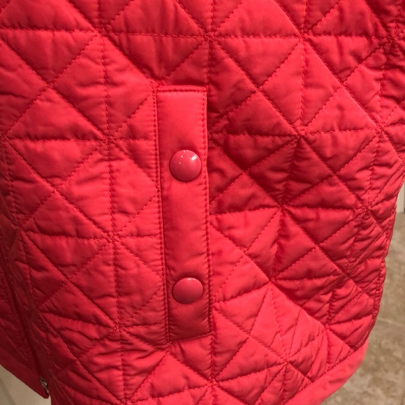 Talbots Quilted Unlined Zip Front Vest - Picture 3 of 8